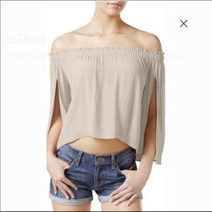- ASTR the Label Annabelle off shoulder crop blouse